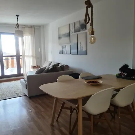 Tuhogarencerler Parking Y Taquilla En Pistas *