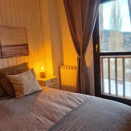 דירה Tuhogarencerler Parking Y Taquilla En Pistas *