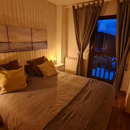 Tuhogarencerler Parking Y Taquilla En Pistas * סרלר