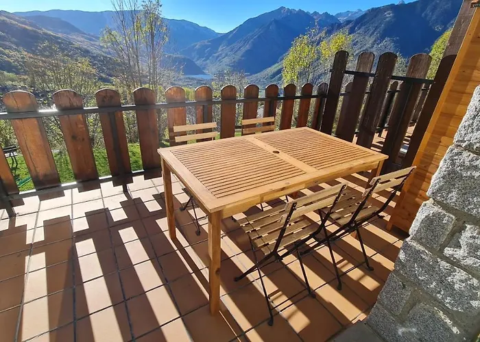 Tuhogarencerler Parking Y Taquilla En Pistas Appartamento *